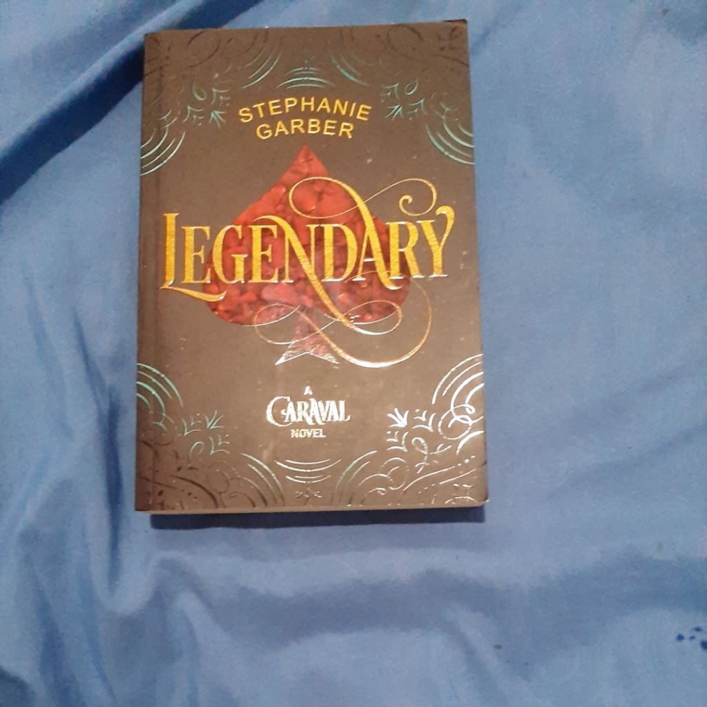 [Preloved] Caraval Series | Caraval, Legendary | Stephanie Garber | Bahasa Indonesia