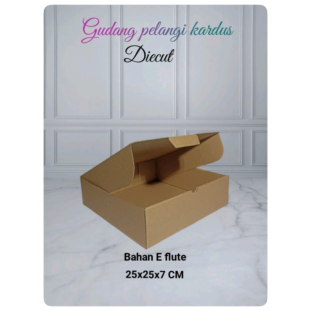 

kardus karton box uk. 25x25x7 cm .......model die cut/pizza