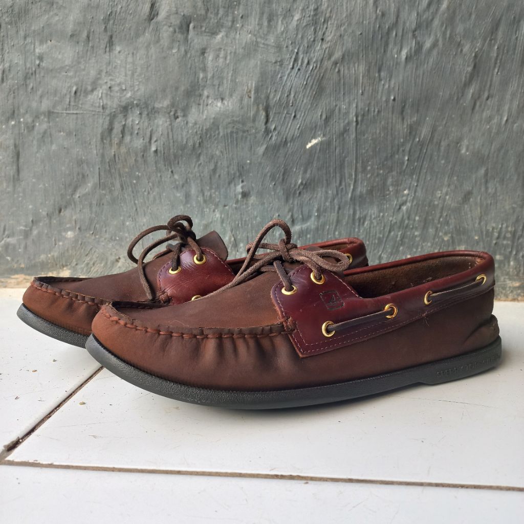 Sperry top sider loafers kulit second