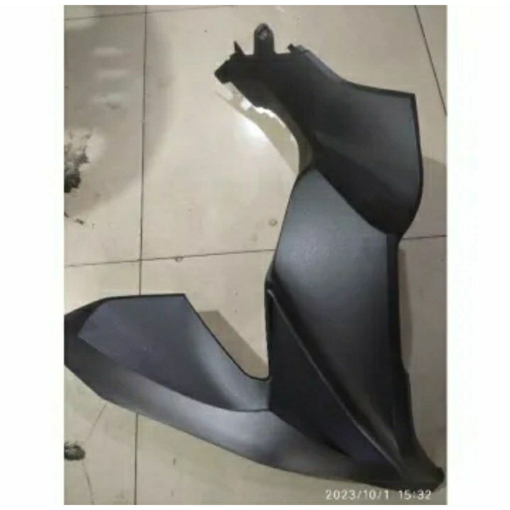 sayap kiri Honda PCX 160 original copotan warna hitam dof