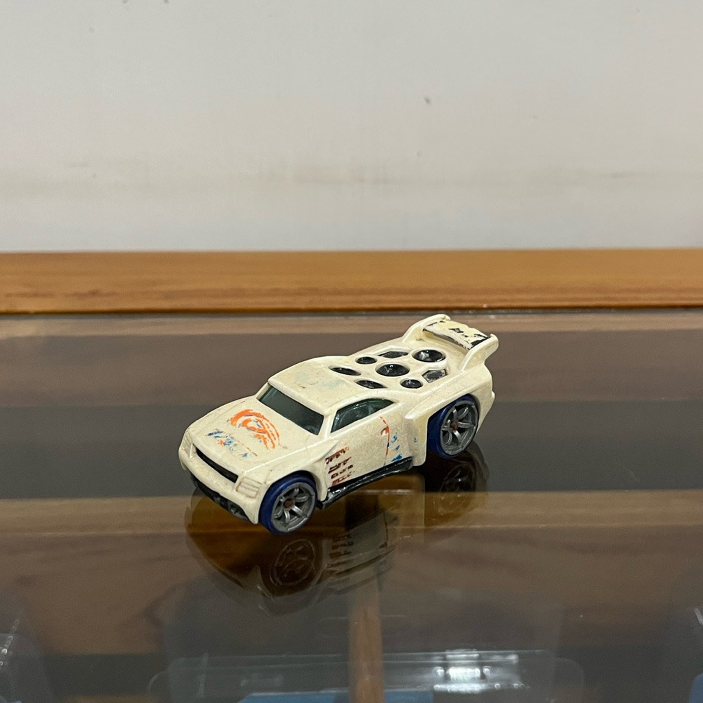 Hotwheels Loose Acceleracers Bassline Teku Original