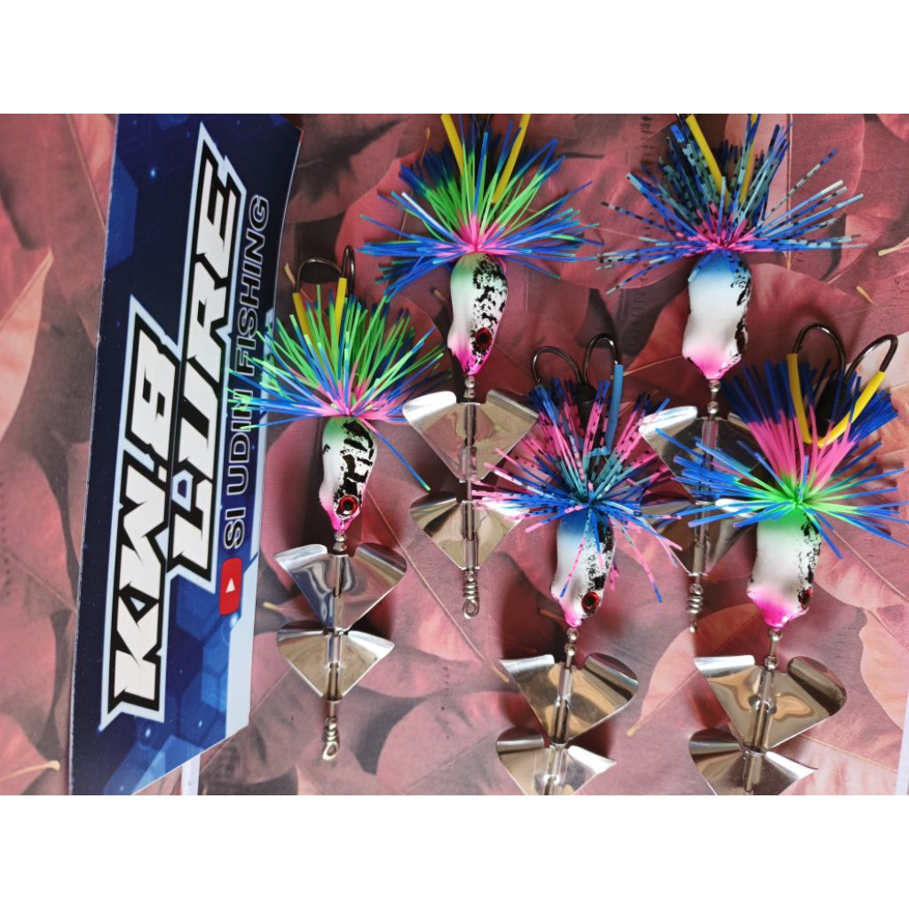 KW8_Lure Umpan Pancing Buzzbait Double Propeller Desain Unik & Warna-warni Cocok untuk Ikan Predator