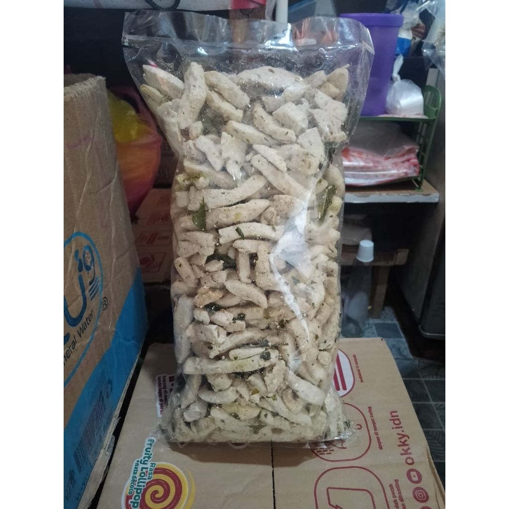 

cemilan basreng daun jeruk 500 gram