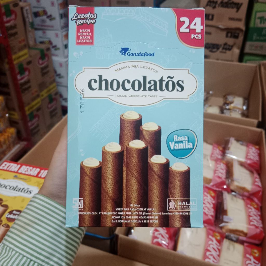

RS Chocolatos Wafer Roll (12g) Cocolatos rasa Coklat coklat / Keju / Dark Coklat / Vanila isi 24pcs