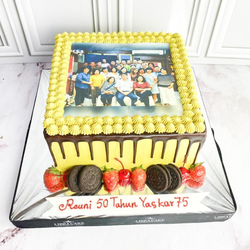 

Kue Ulang Tahun/Birthday Cake/Kue Ultah Tema Kotak Edible/Edible Cake/Kue Birthday Jakarta