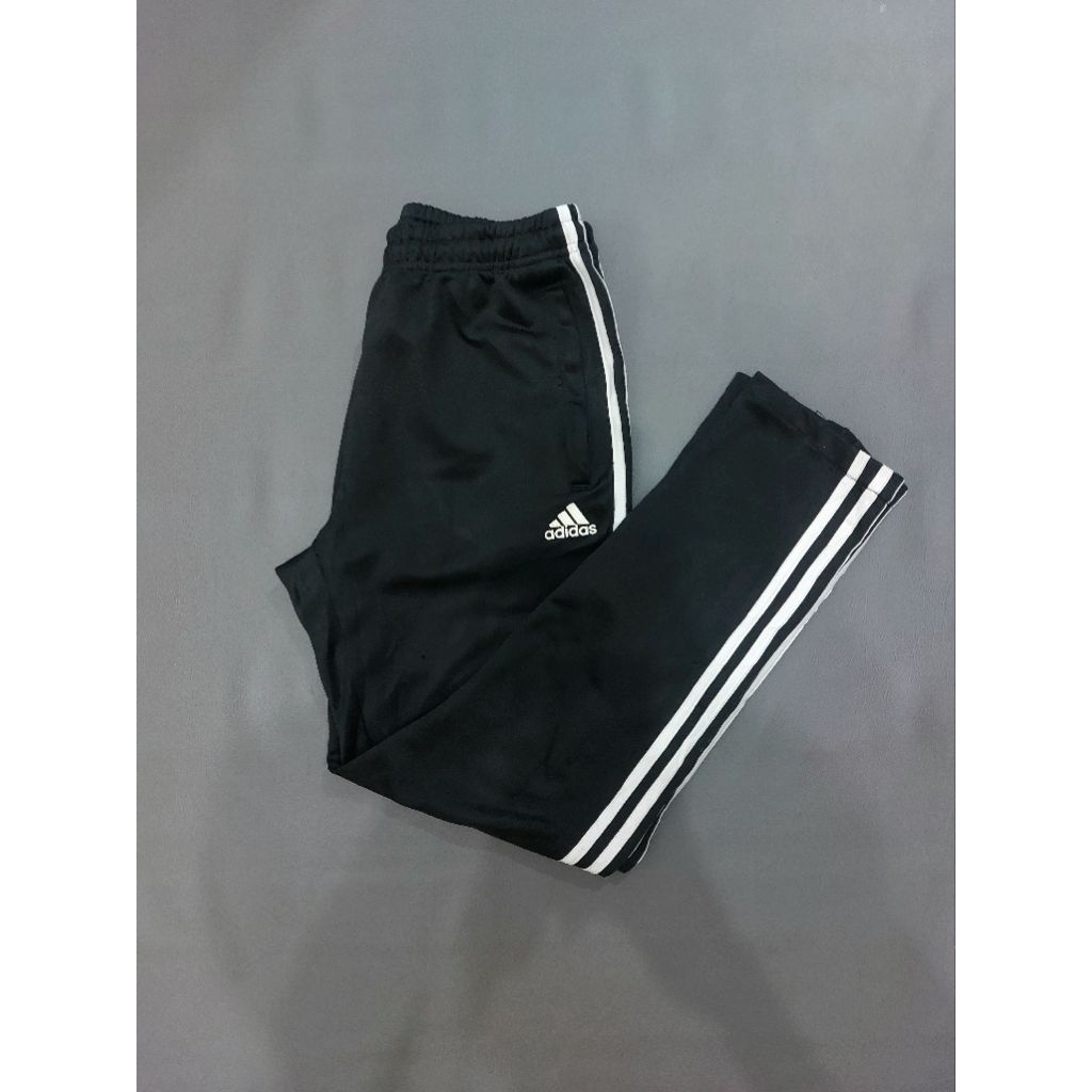 Thrift-Training Adidas