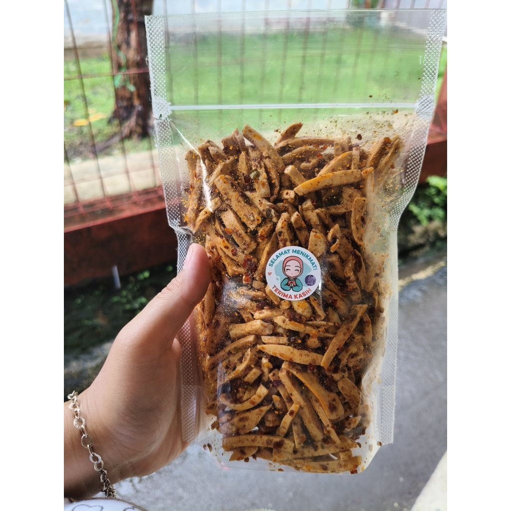 

basreng pedas asin daun jeruk