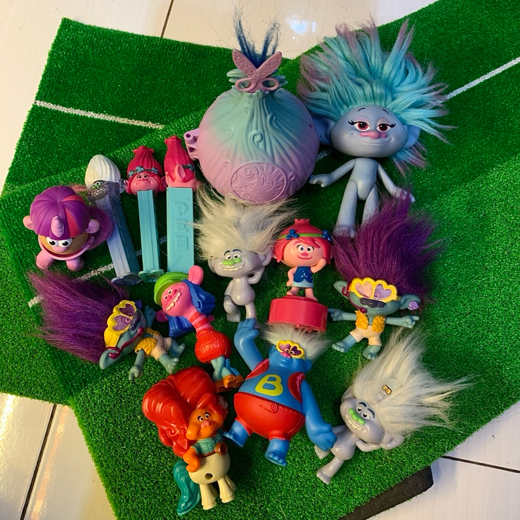 Jual Mainan Figure PEZ Murah Borongan Trolls 14 Item Mulus Mainan Trolls Maian Universal Studios Has
