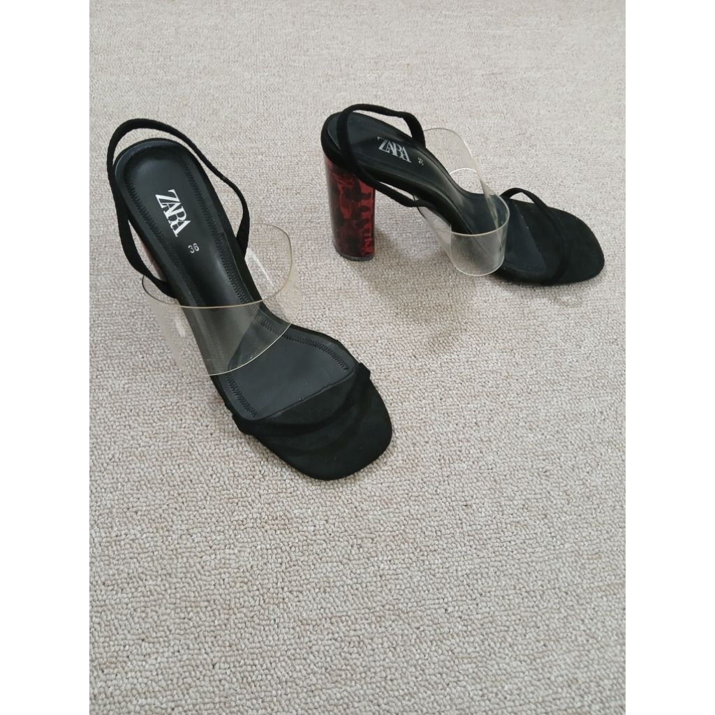 Sepatu Sandal Zara