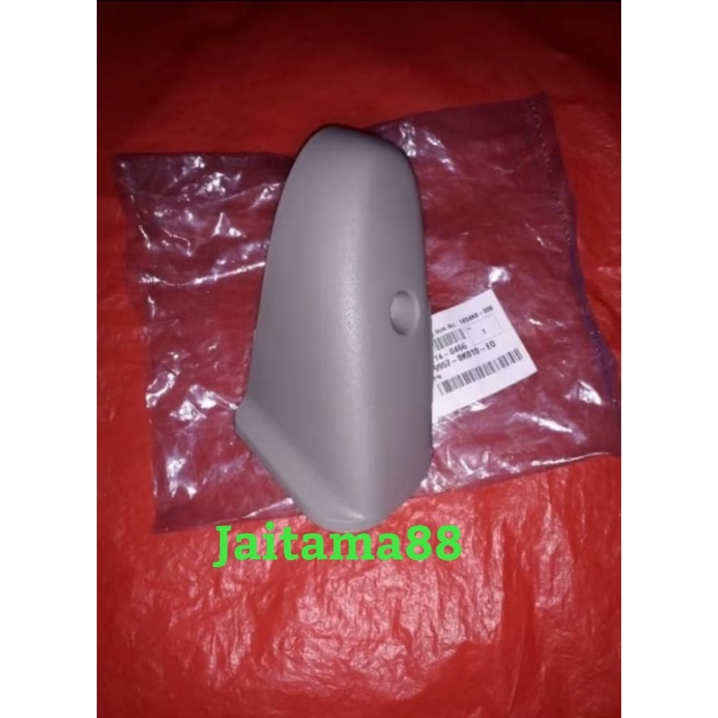 COVER BAUT JOK BELAKANG/BARIS KETIGA BAGIAN BELAKANG KANAN INNOVA 2009-2015 ORIGINAL
