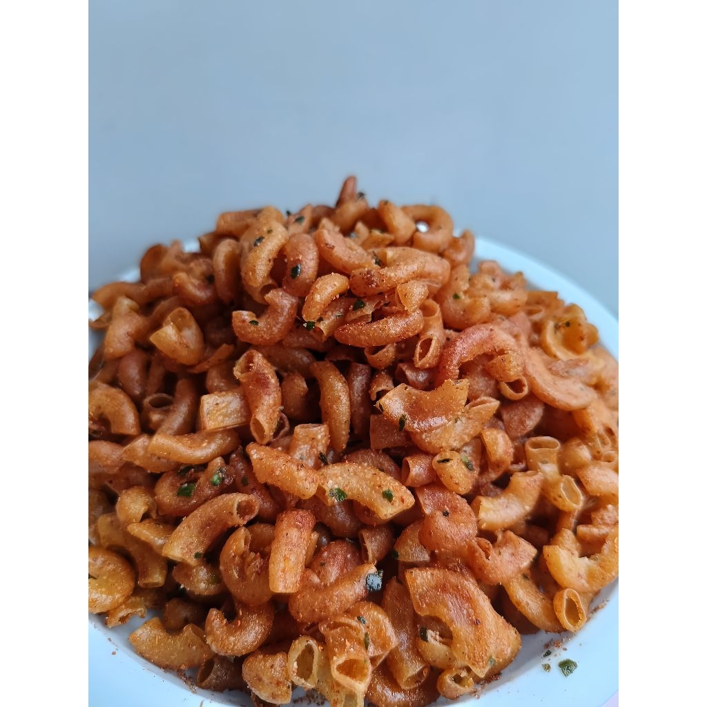 

MAKARONI KERING RANGU/KRIUK PEDAS ASIN GURIH BALADO DAUN JERUK 500gram