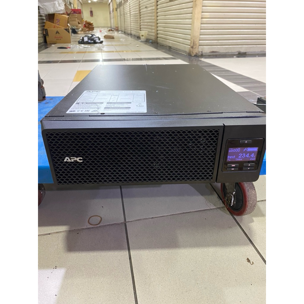ups apc srt5kxli 5000va 4500w