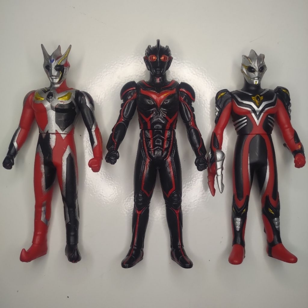 UHS Dark Ultraman Nexus Dark zagi Dark mephisto Dark Faust Bandai 17cm
