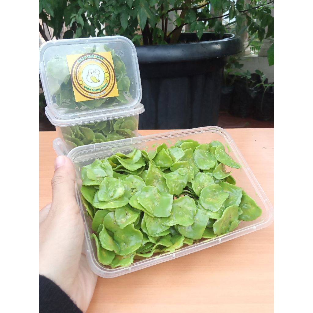 

KRIPIK PISANG COKLAT LUMER MATCHA 500 ML / 150 GRAM