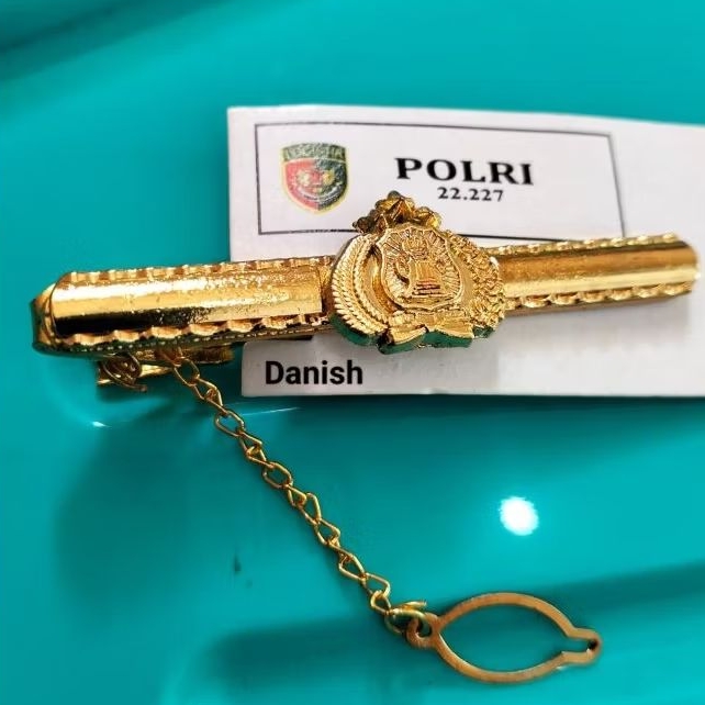 PIN DASI POLRI,PIN PENJEPIT DASI POLRI JATAH PEMBAGIAN PIN TRI BRATA