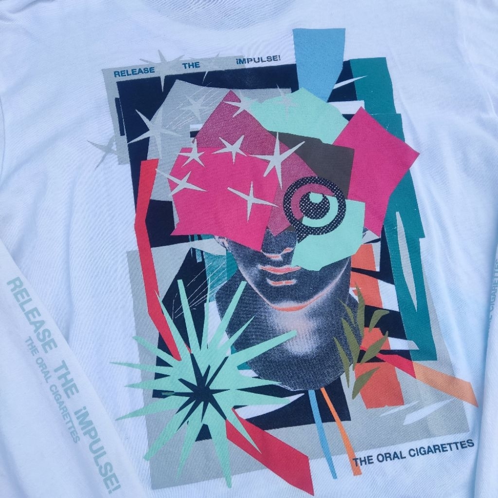 

Kaos Band Jepang. The Oral Cigarettes