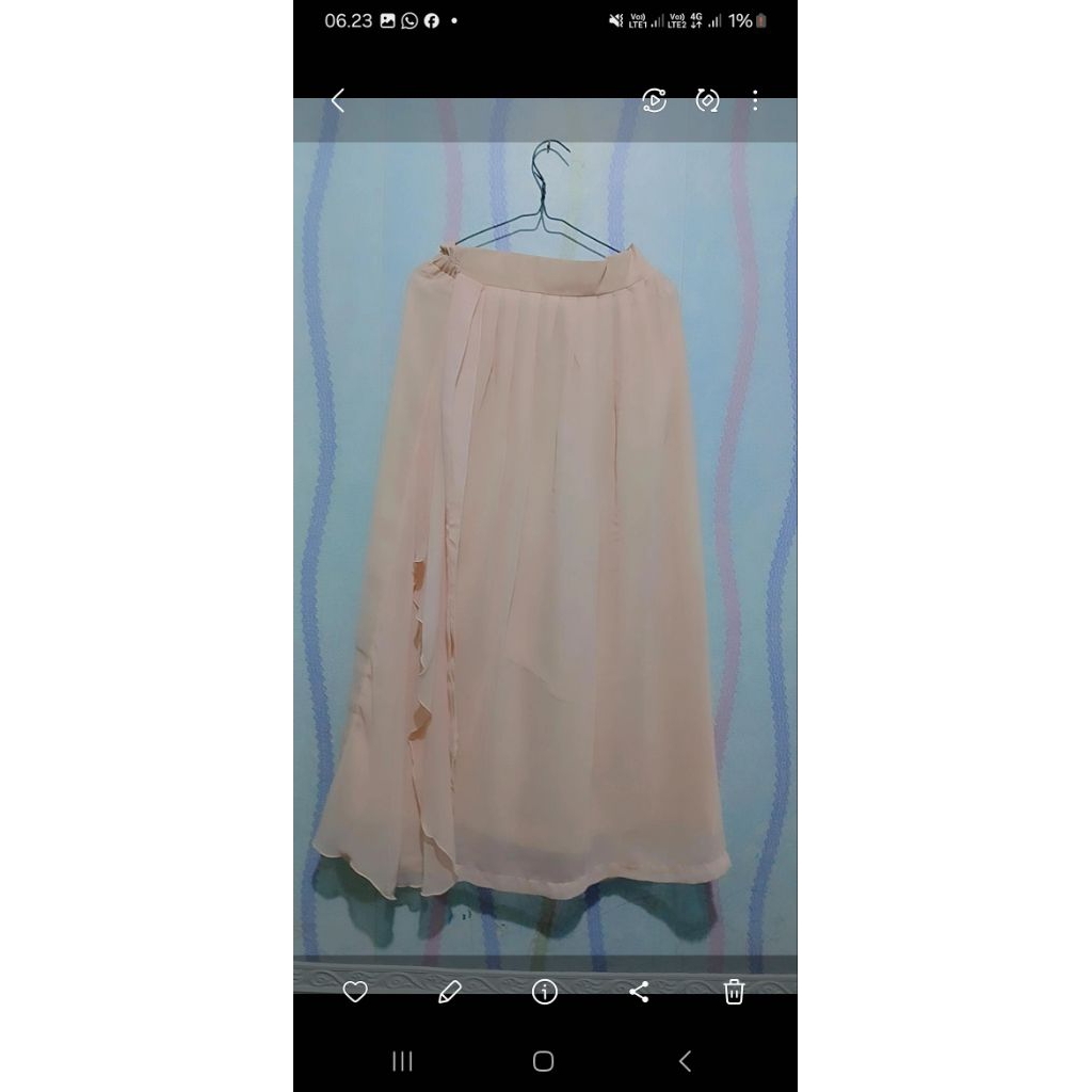 Rok Muslim/Rok Pesta