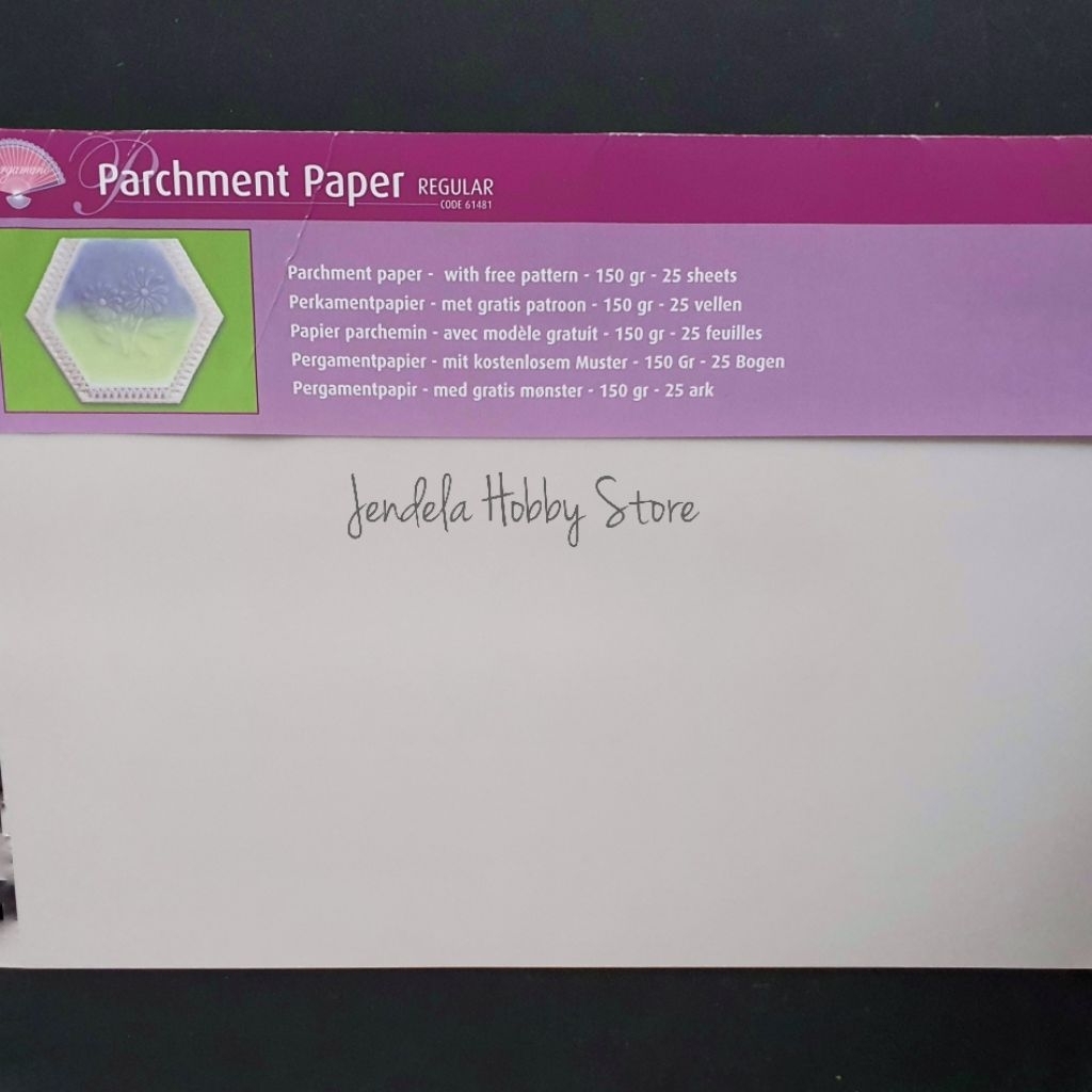 

Pergamano Regular Parchment Paper 150 gr @ 25 lembar (61481)