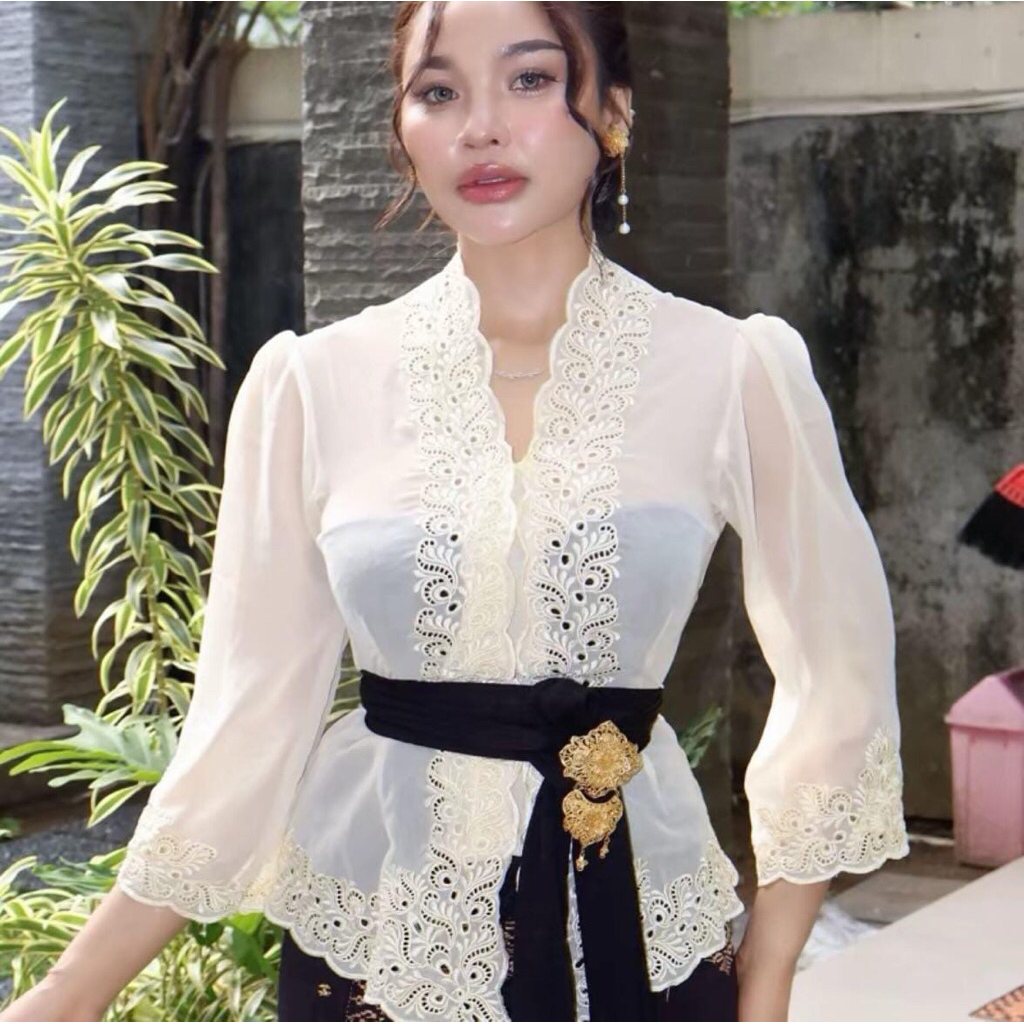 Kebaya bali bordir Kebaya bali murah Kebaya jadi bali Kebaya bordir murah Kebaya putih kebaya bunga