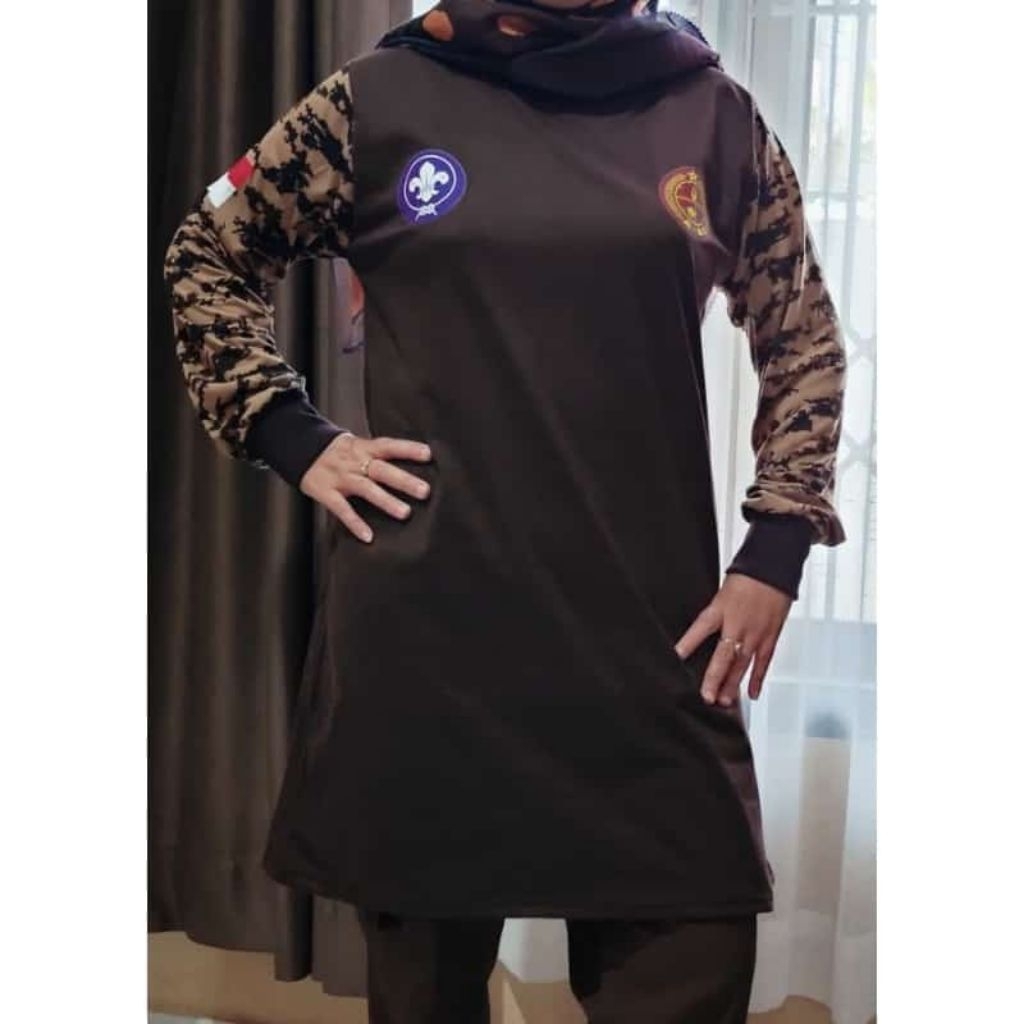 Kaos Tunik Pramuka Bahan Cotton Double Polyester Warna Badan Coklat Lengan Loreng Murah