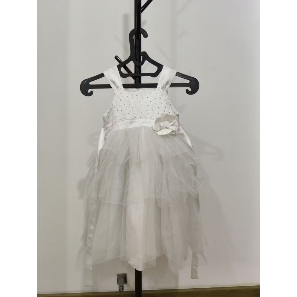 Preloved - Dress pesta putih anak perempuan