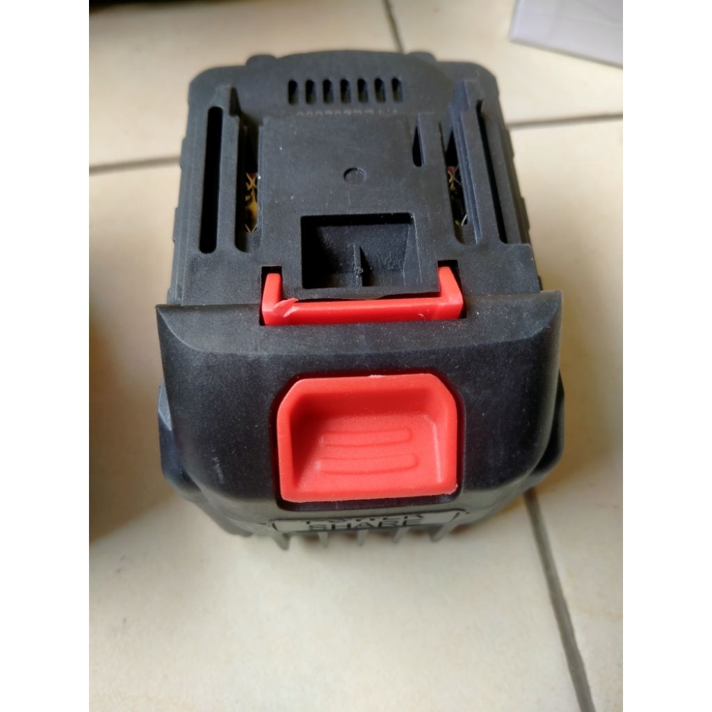 kesing baterai cordless LXT 128vf 15cell (hanya case saja)