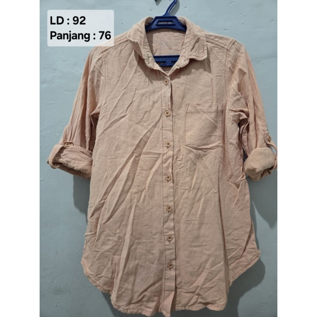 Preloved kemeja wanita EXIT