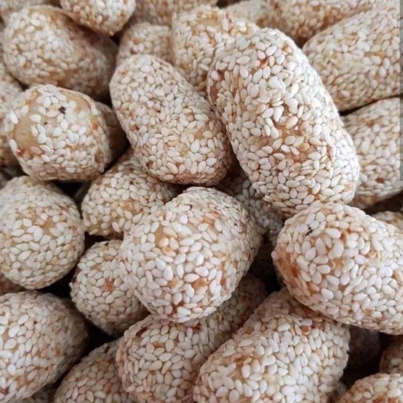 

Manco Wijen Putih / Taik Kucing / Kue Manco Wijen Snack CElilan Wijen Putih 100g 250g 500g 1kg