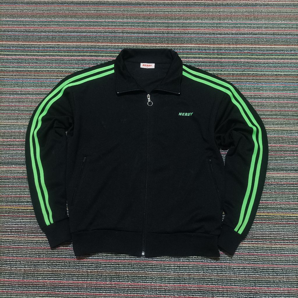 Tracktop second nerdy windproof