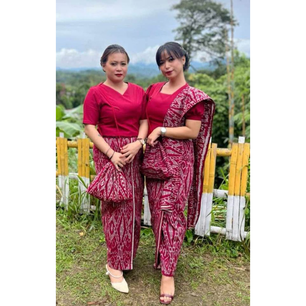 Set Baju Tenun Wanita / Set Couple Baju Tenun Toraja