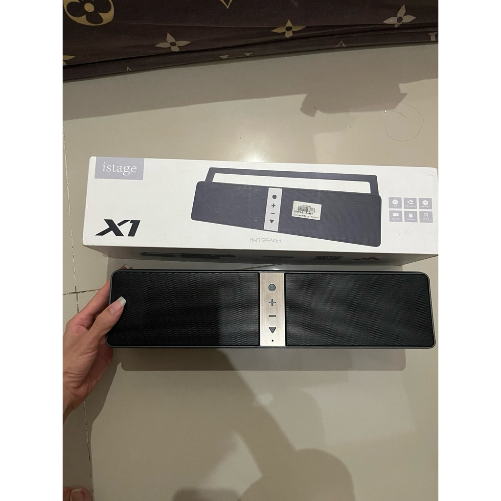 PRELOVED ISTAGE XI BCARE HI-FI SPEAKER BLUETOOTH