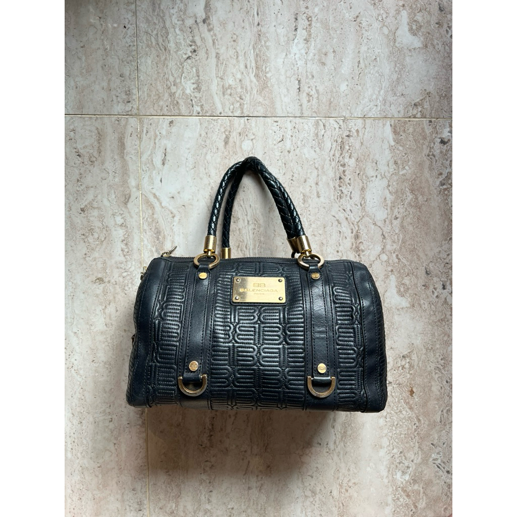 Balenciaga boston bag preloved