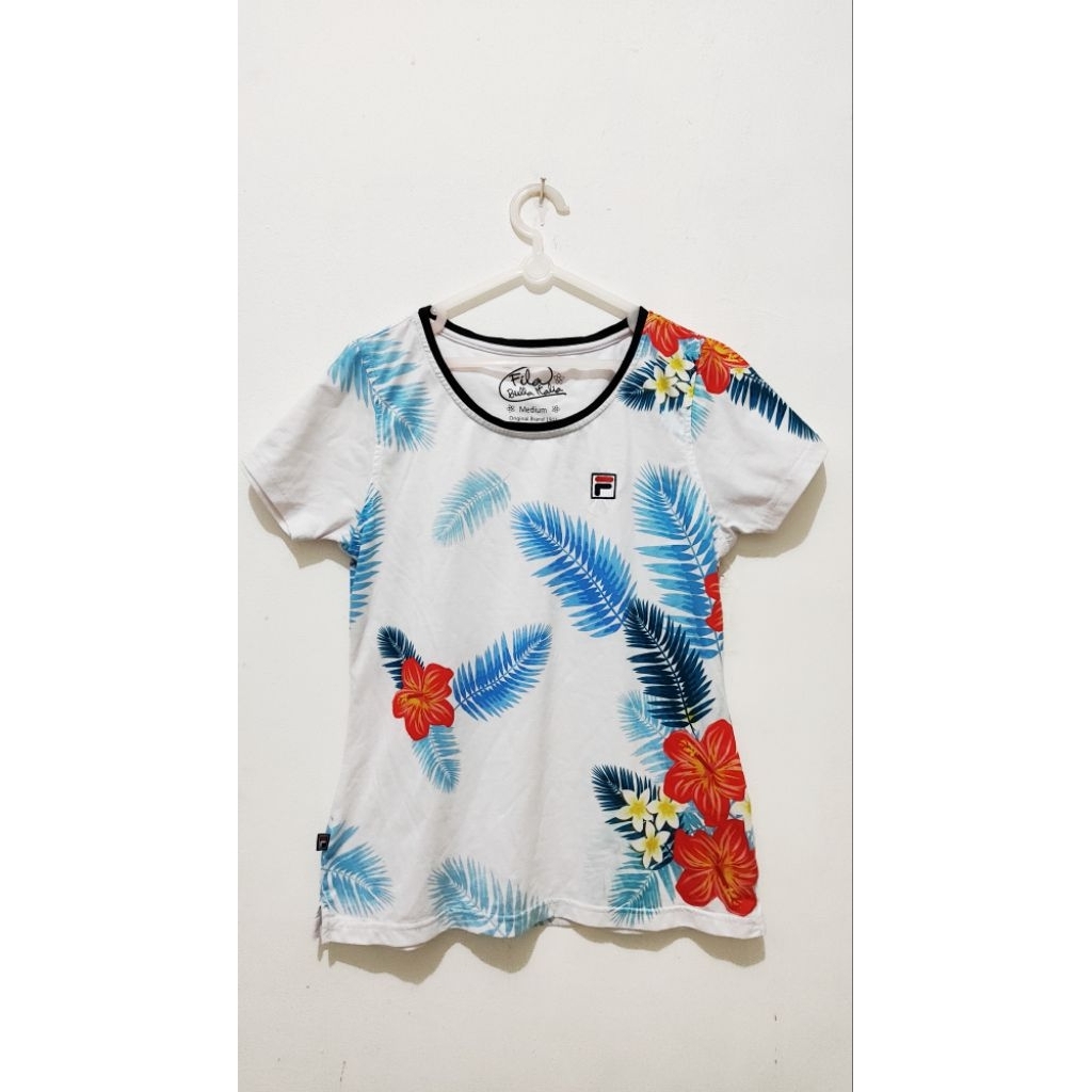 Preloved FILA Kaos Wanita Original Asli M