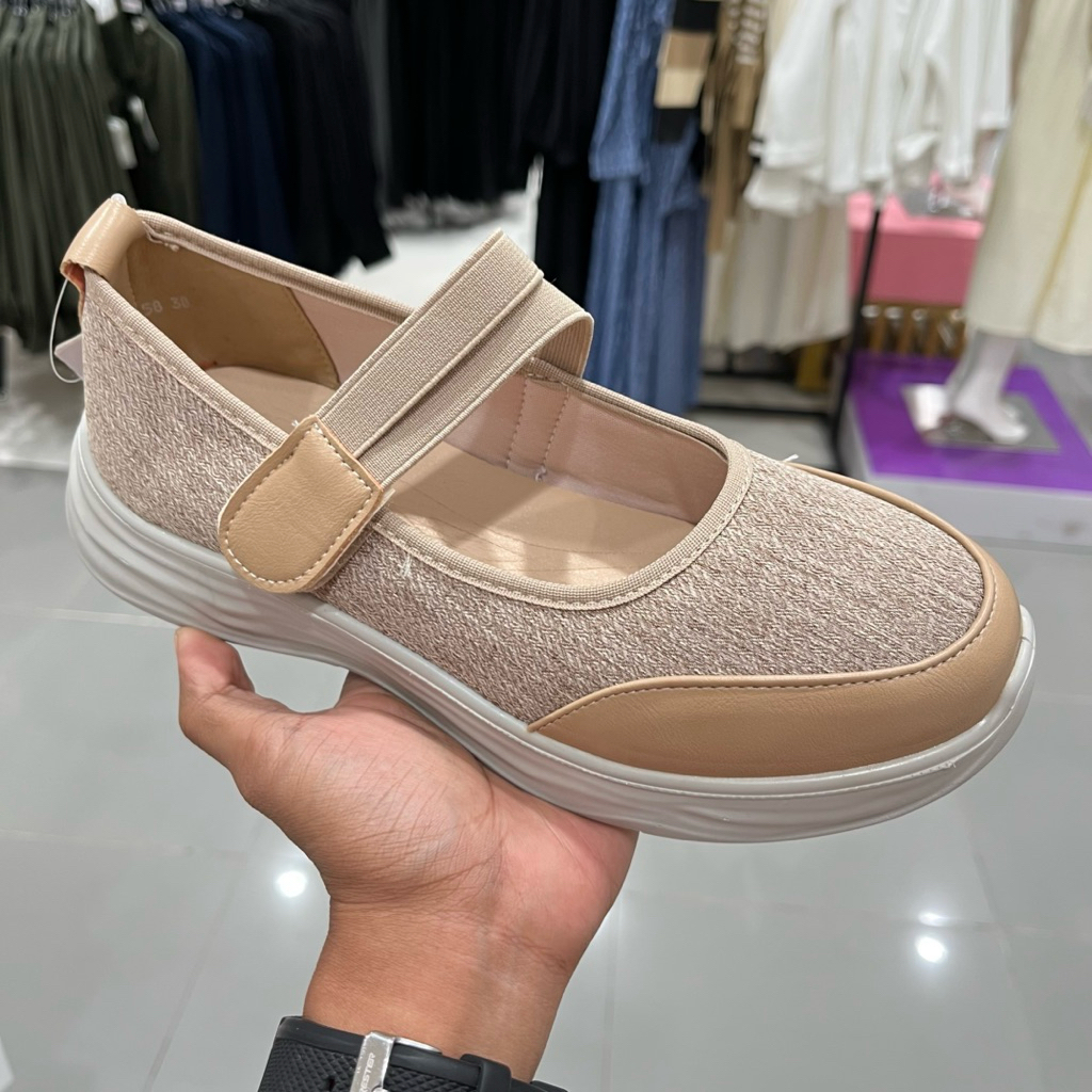 St.Moritz Sepatu Sneaker tali slip on Wanita 36-40