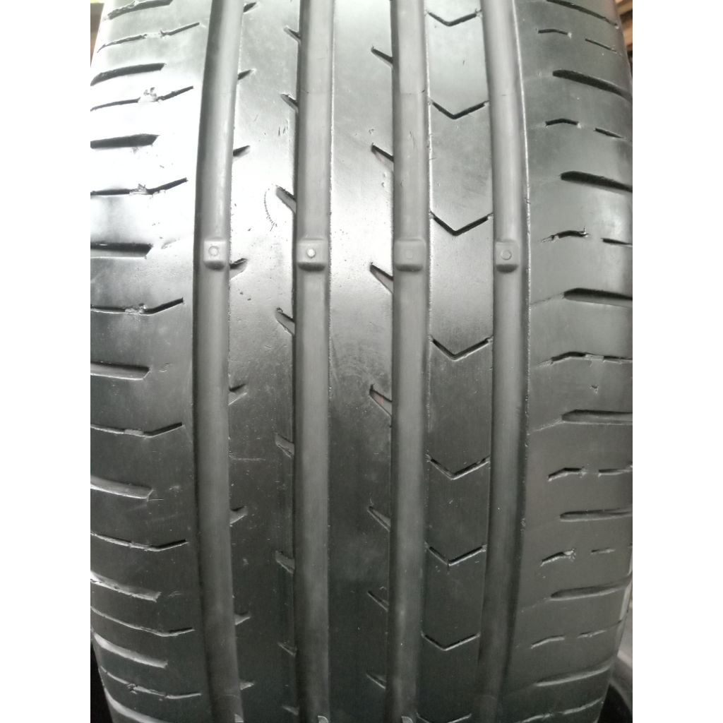 ban R17 215 60 continental contipremium contact 5