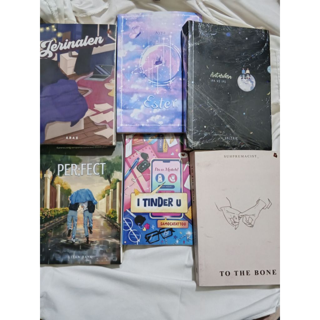 Novel AU Wattpad Usik, Hey 224, Ester, Antariksa, Jerinalen, Perfect, to the bone, I tinder U nomin 