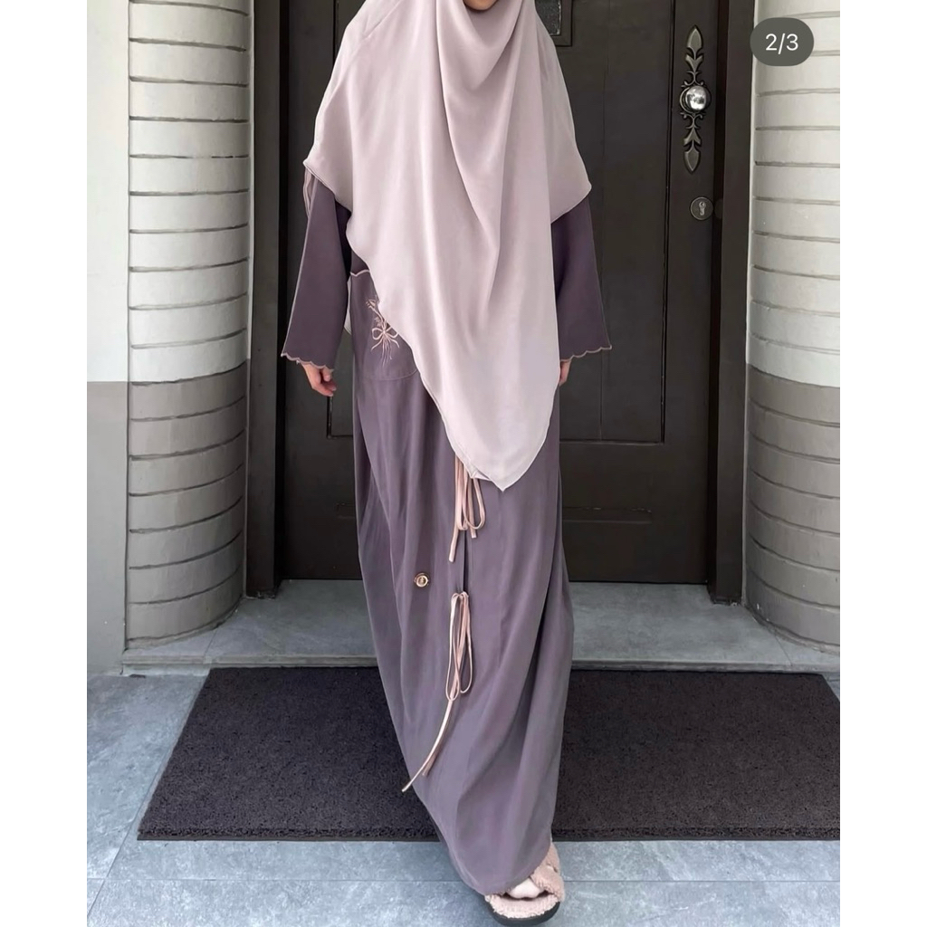 Aafiya Abaya Noura Black & Cream