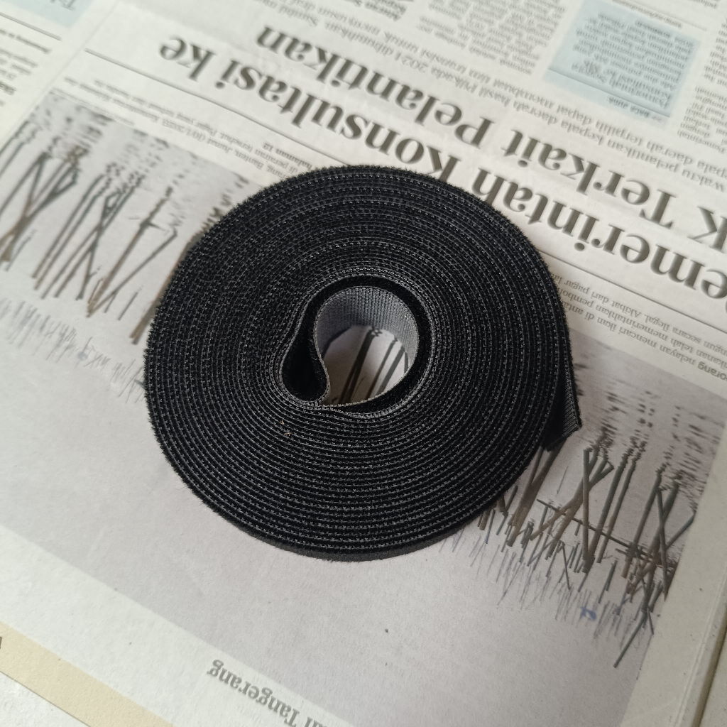 velcro 10 meter lebar 1 inch /2,5 cm