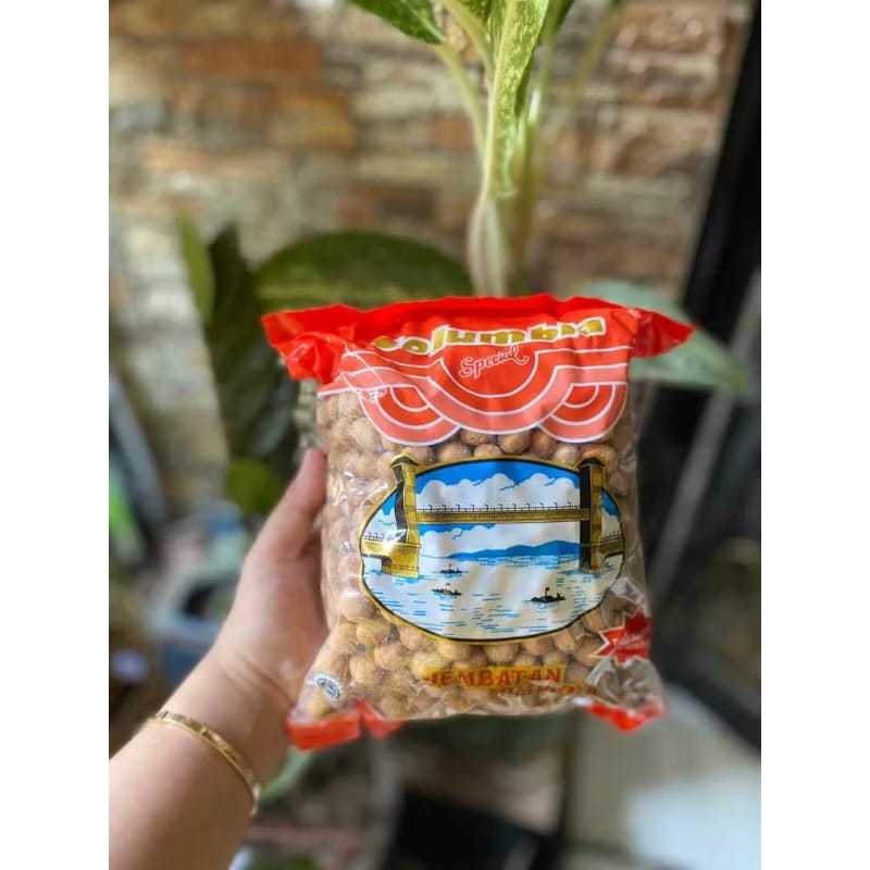 

GRATIS ONGKIR //Kacang telor atom Manis 1kg terlaris dan berkualitas