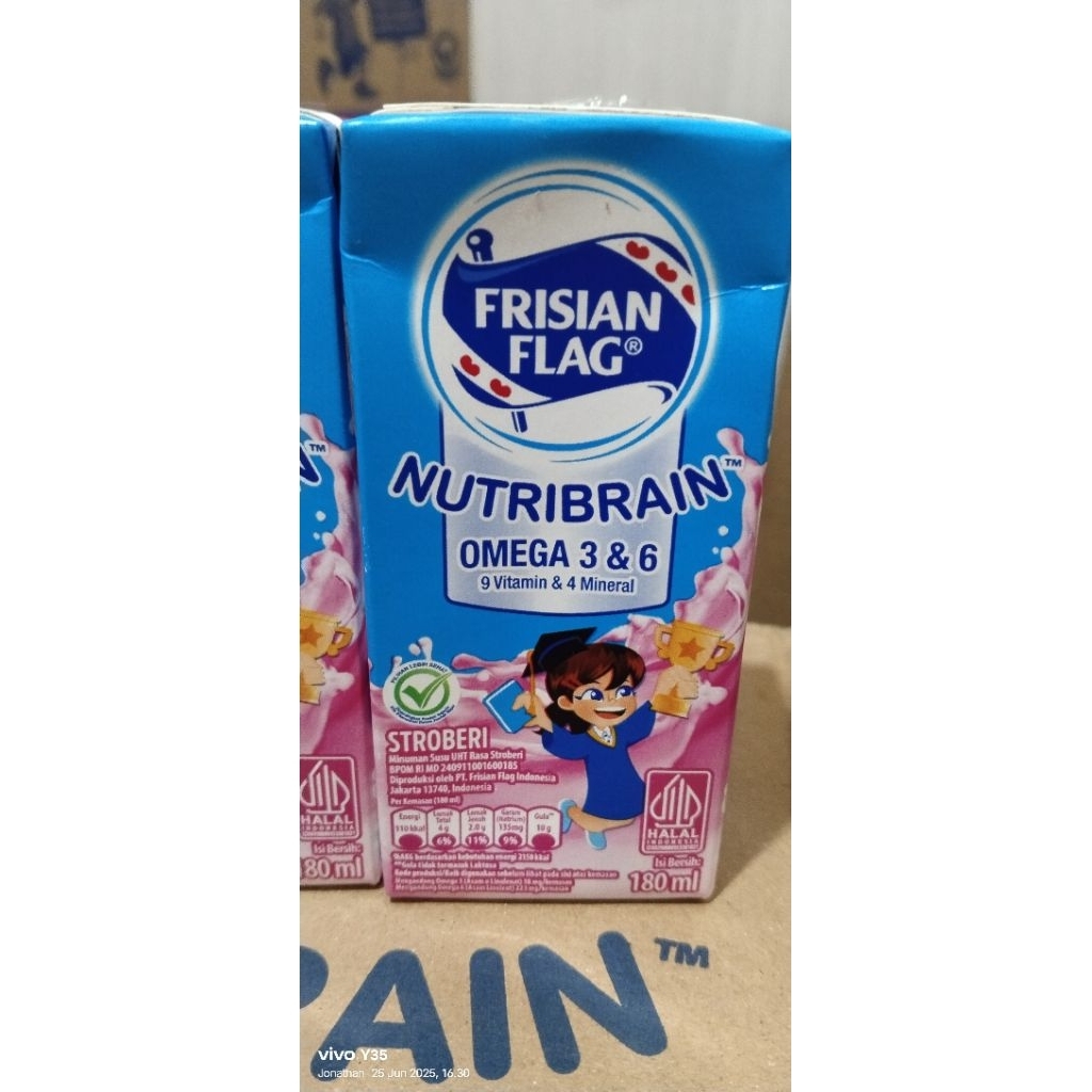 

susu uht frisian flag 180 ml isi 36