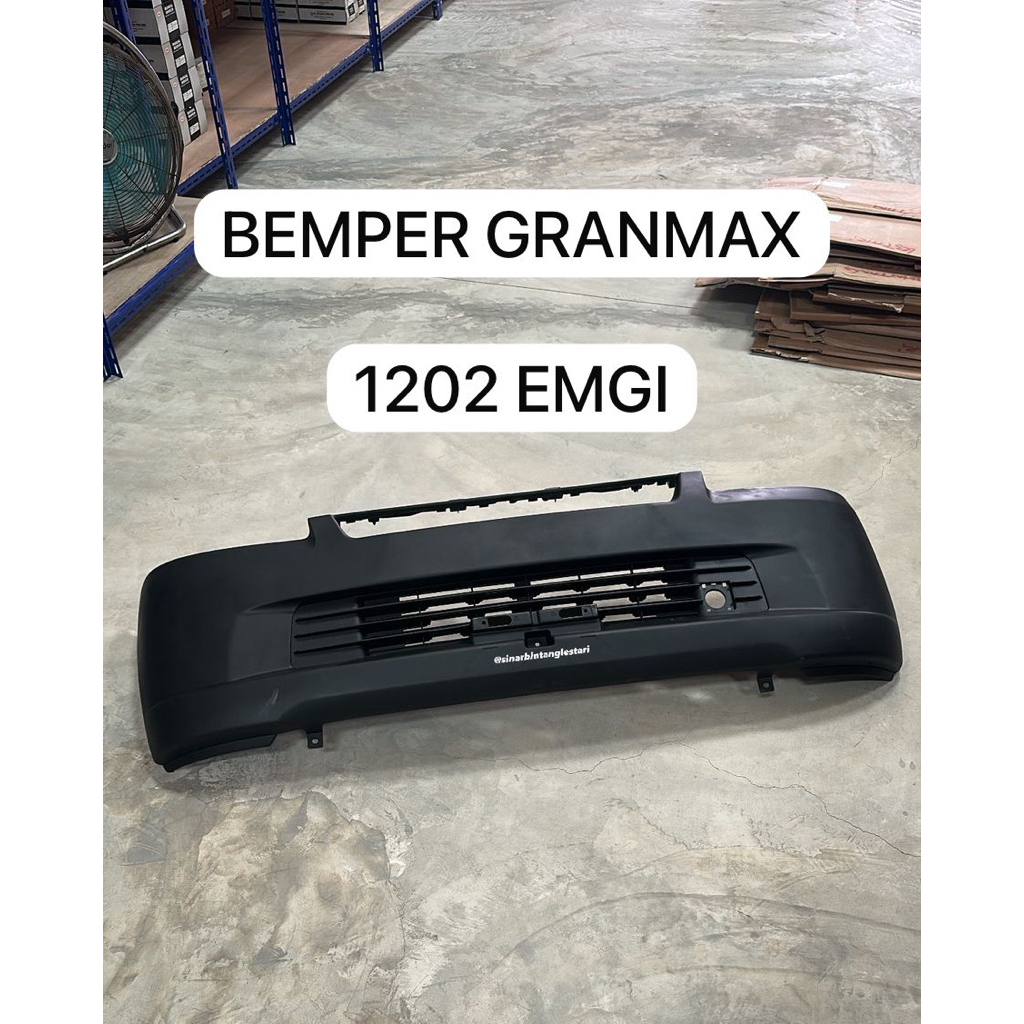Bumper Bemper Depan Daihatsu Granmax ( Pickup / Minibus ) Hitam
