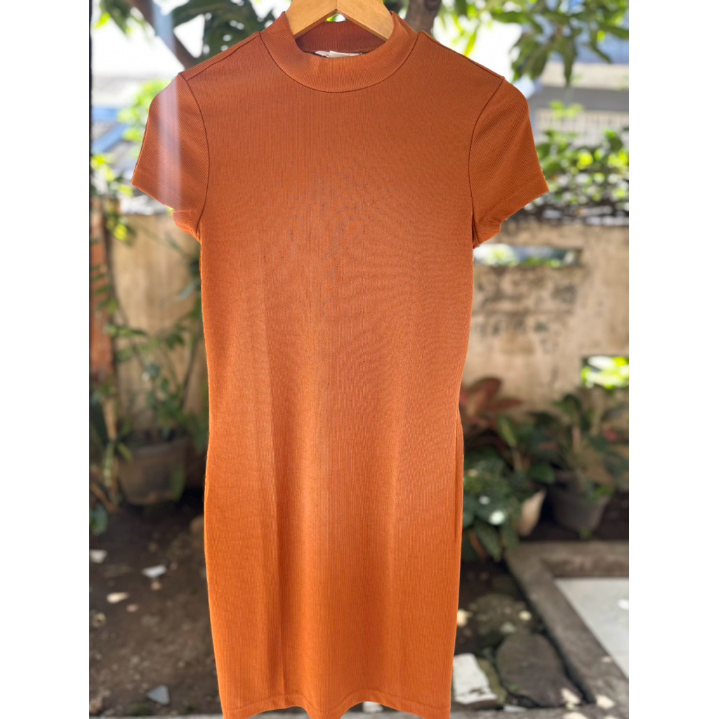 Preloved Dress MONKI Mustard