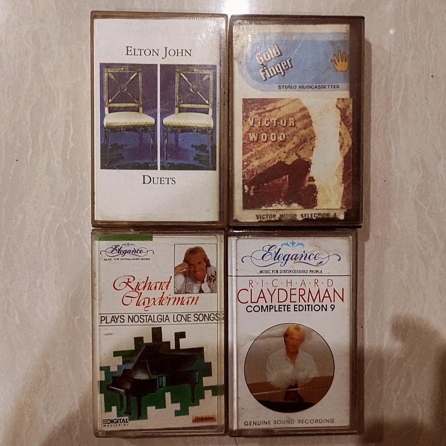 kaset pita tape original elton john victor wood richard clayderman