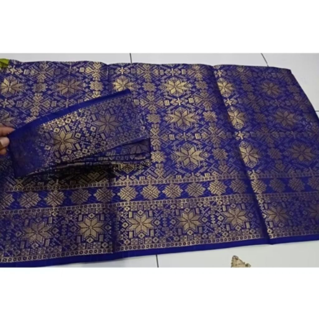 1 set Tanjak Melayu pria terlaris/ set topi tanjak Melayu terbaru