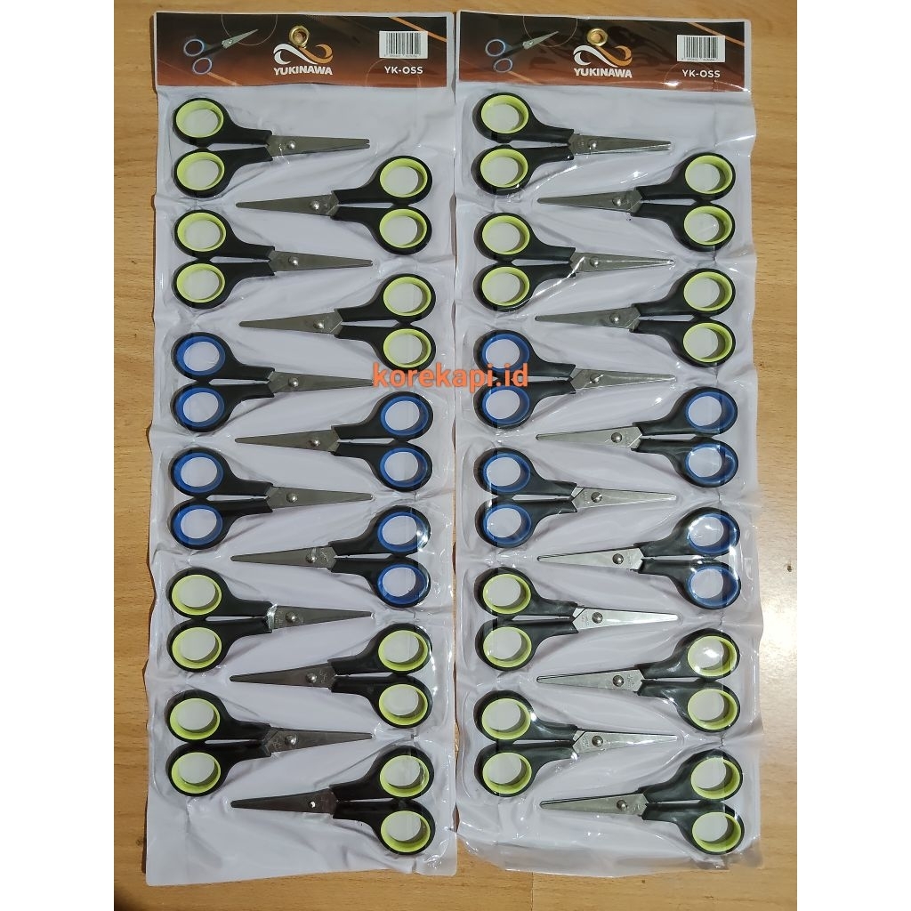 Gunting Kecil Renteng (1 Renteng 12 pcs)