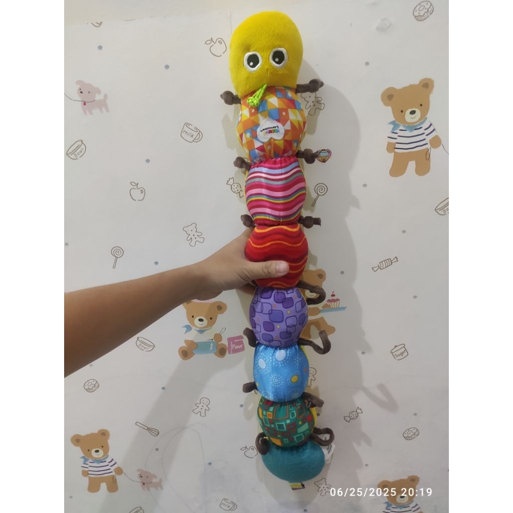boneka ulat mainan bayi lamaze