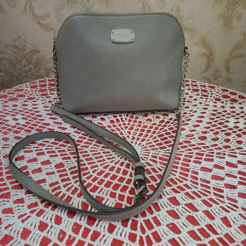 Sale Preloved MK Cindy Dome