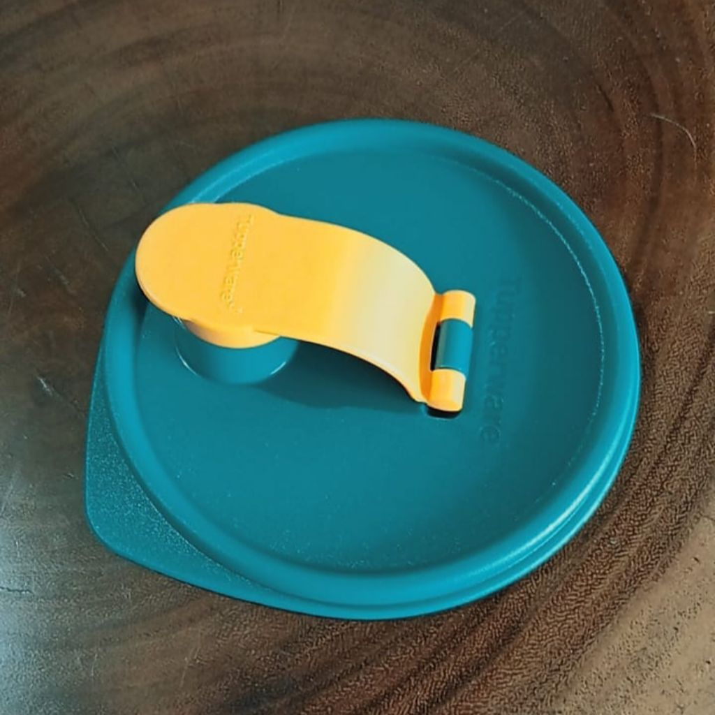 tutup botol high handolier 1.5 liter Tupperware malaysia