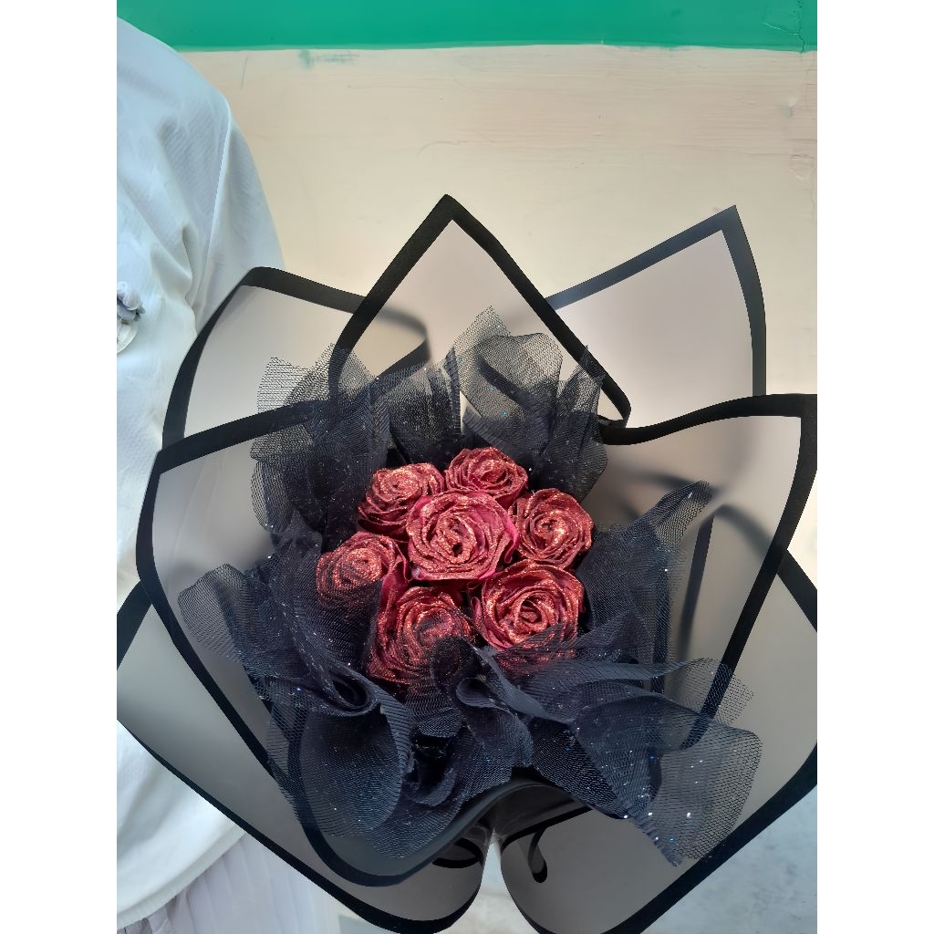 

BUKET PITA SATIN GLITER 7 TANGKAI WARNA MERAH