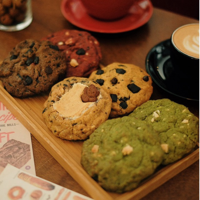 

(LAVIEN.HO) SOFT COOKIES VOL.1(ORIGINAL CHOCO, DOUBLE CHOCO, S’MORES, MATCHA DAN RED VELVET CHEESE)